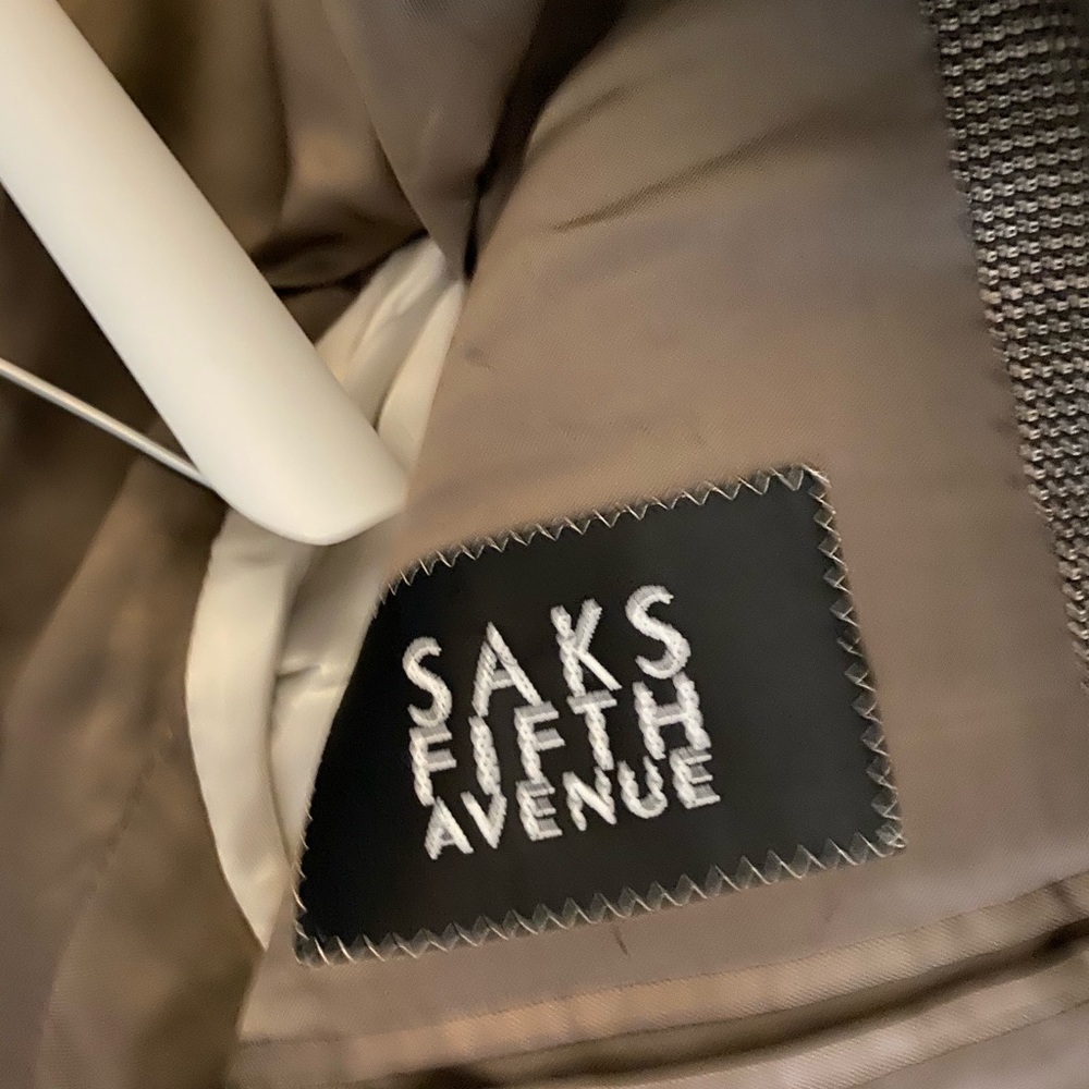 Men’s suit